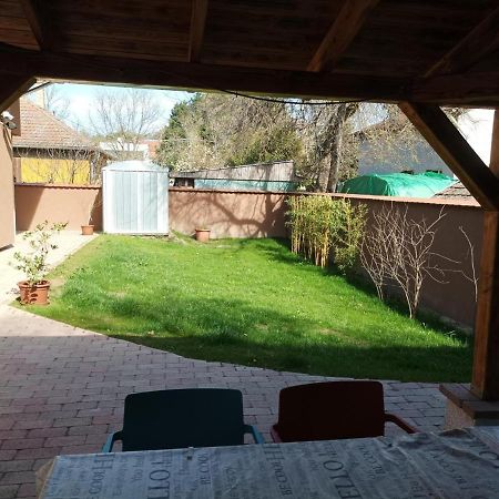 Magnólia Apartman Siófok Exterior foto